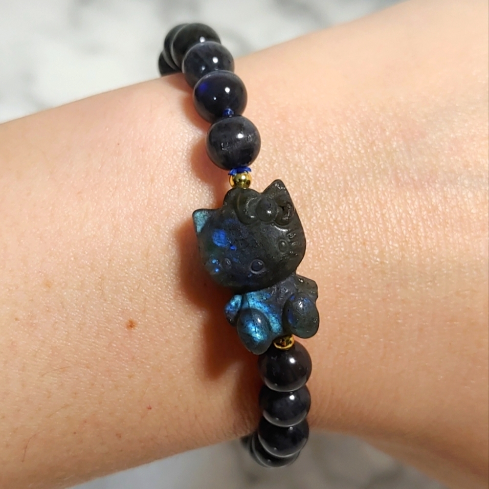 Hello Kitty Labradorite Beaded Bracelet in Blue-Black